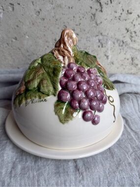 Ceramic Grape Dome Dish with Hand-Painted Leaves